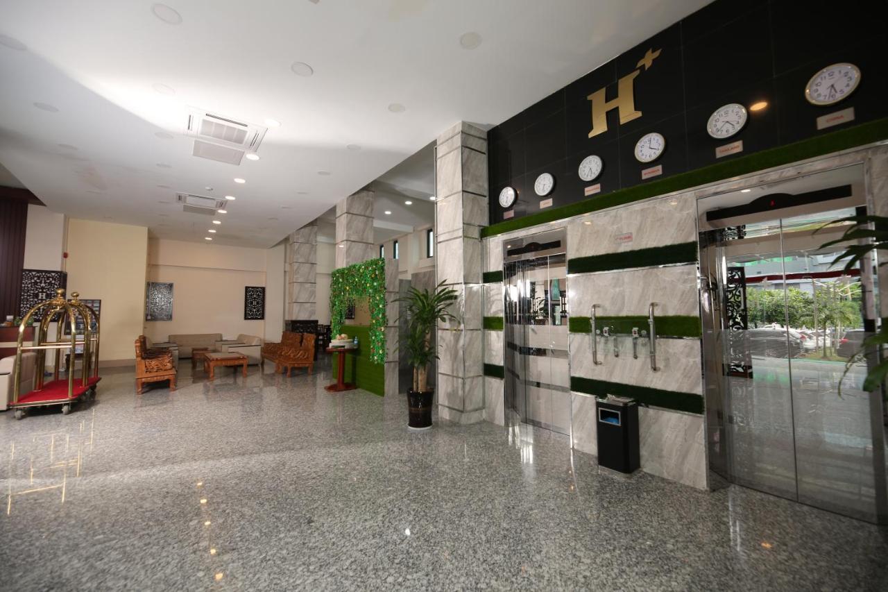 H Plus Hotel Rangun Kültér fotó